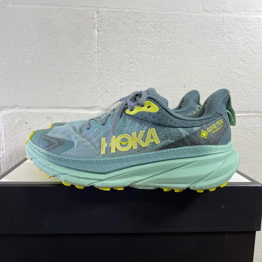 Hoka One One Challenger ATR 7 GTX 1134502-TBGRN Green Running Shoes‎ Womens 9.5B